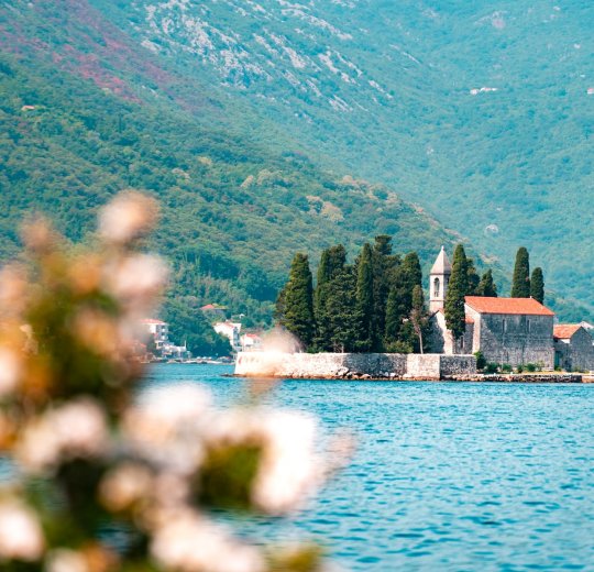 Туры в Герцег Нови 2025 - цены на путевки в Черногорию из Москвы от туроператора Анекс Туры в Герцег Нови 2025 - цены на путевки в Черногорию из Москвы от туроператора Анекс